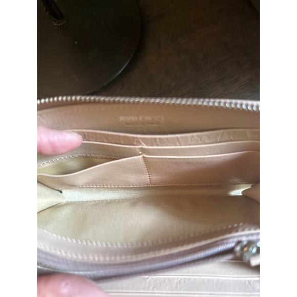 JIMMY CHOO BEIGE LEATHER AND SILVER STARS ZIP AROUND WALLET - Picture 8 of 11